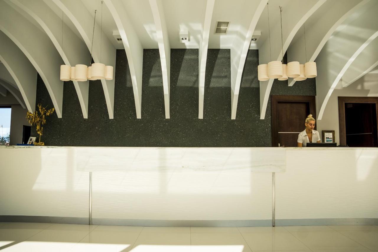 Gardelli Resort ラガナス エクステリア 写真